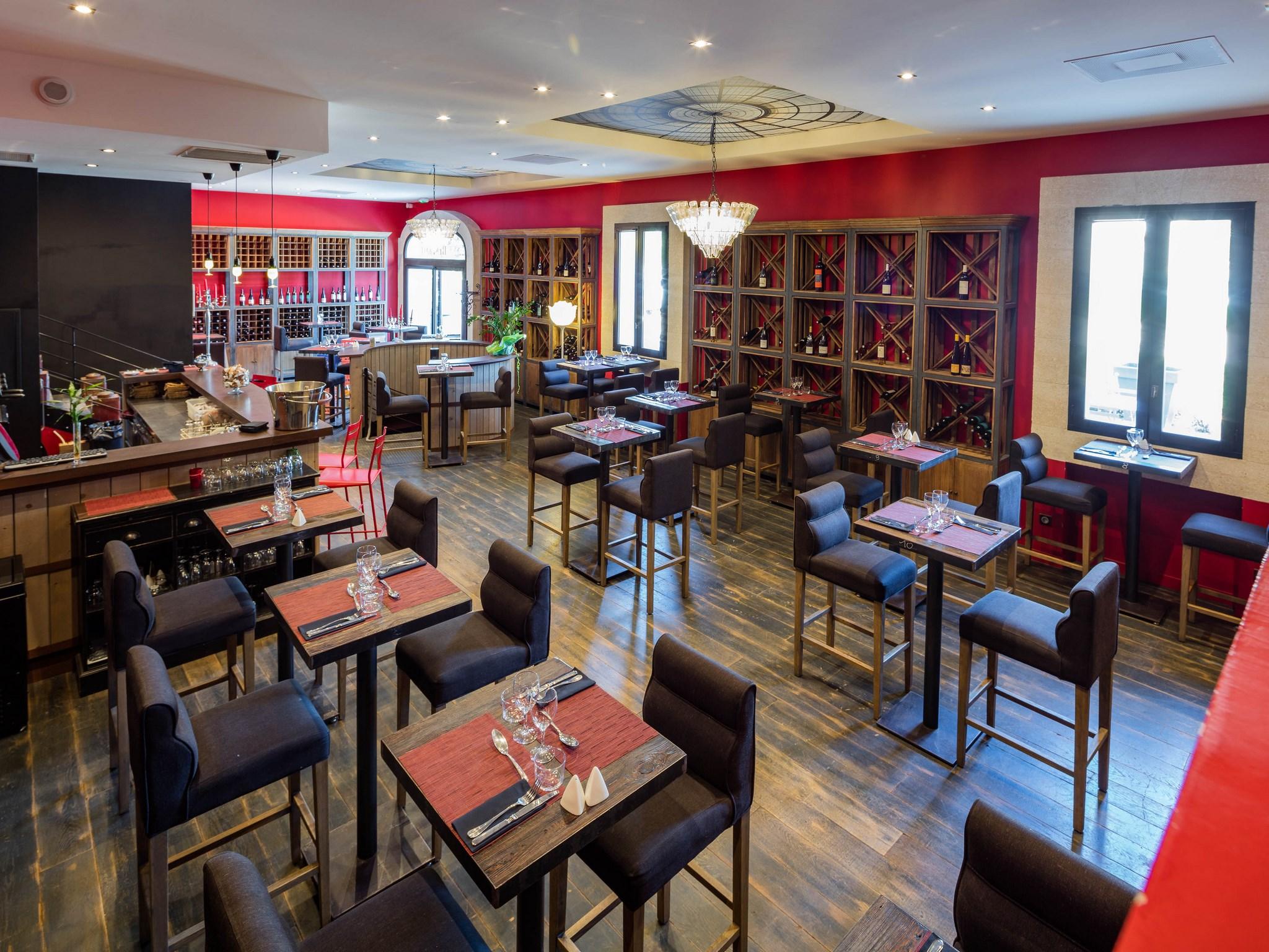 Garrigae Distillerie De Pezenas - Hotellerie & Spa Екстериор снимка