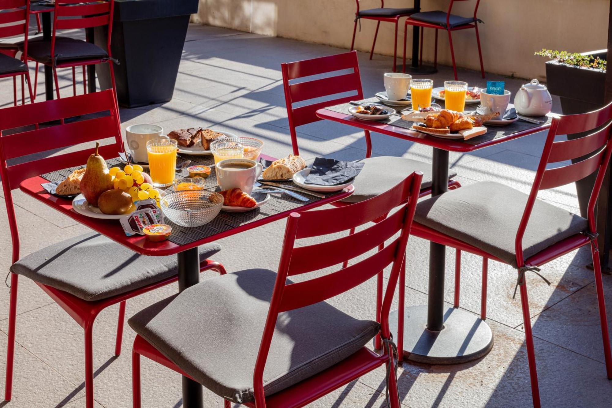 Garrigae Distillerie De Pezenas - Hotellerie & Spa Екстериор снимка